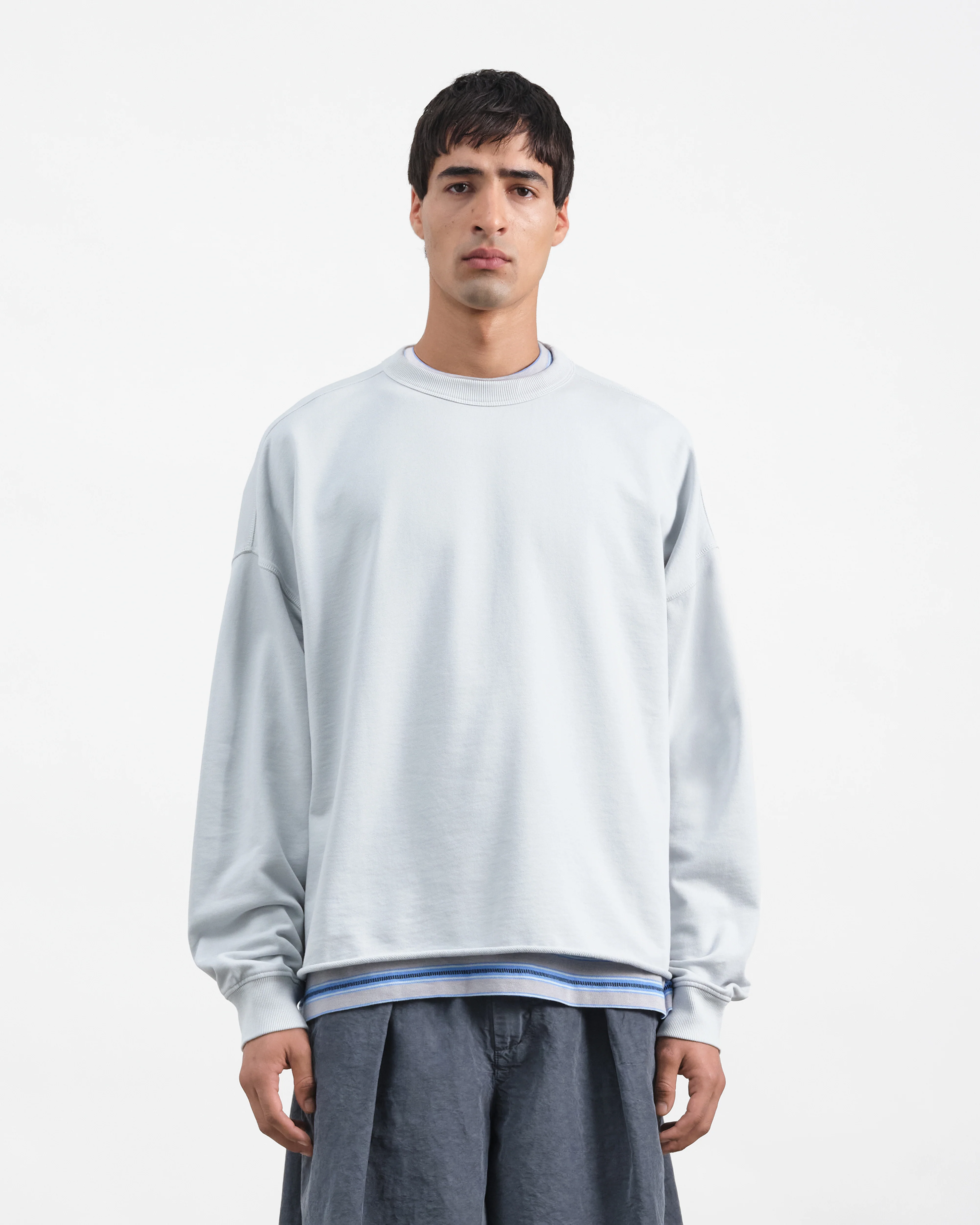 Studio Sweatshirt - Image 3